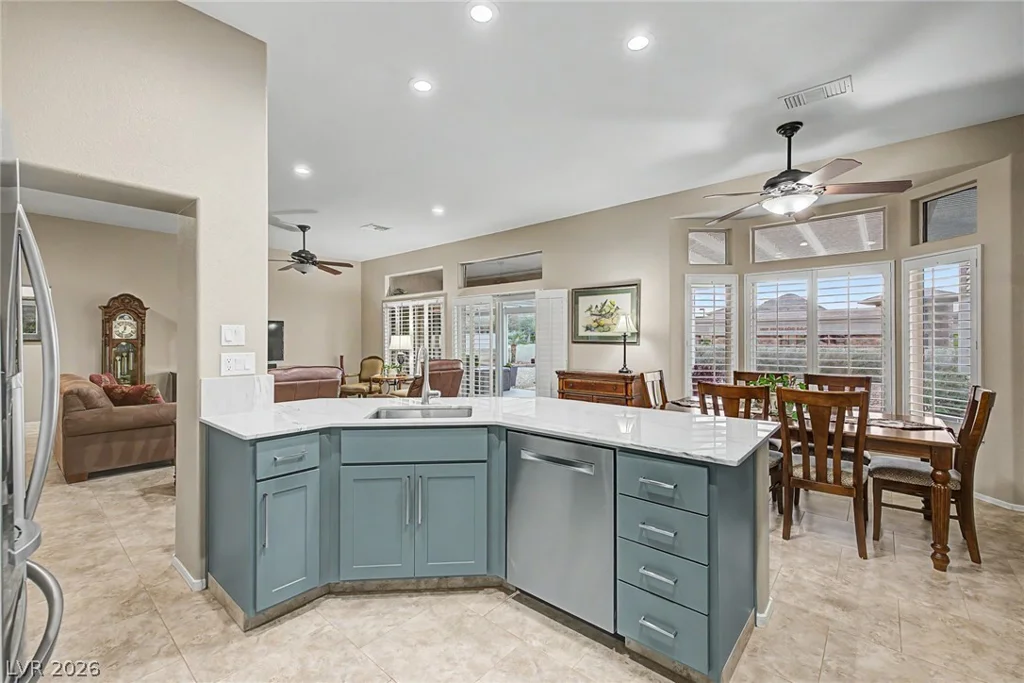 9904 Villa Ridge, Las Vegas, NV 89134