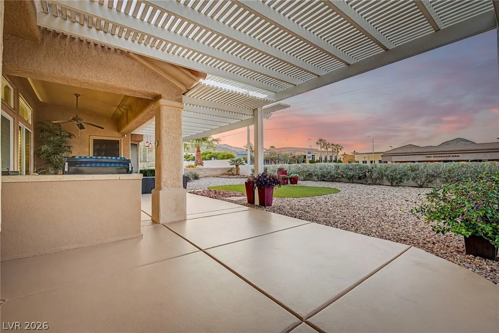 9904 Villa Ridge, Las Vegas, NV 89134