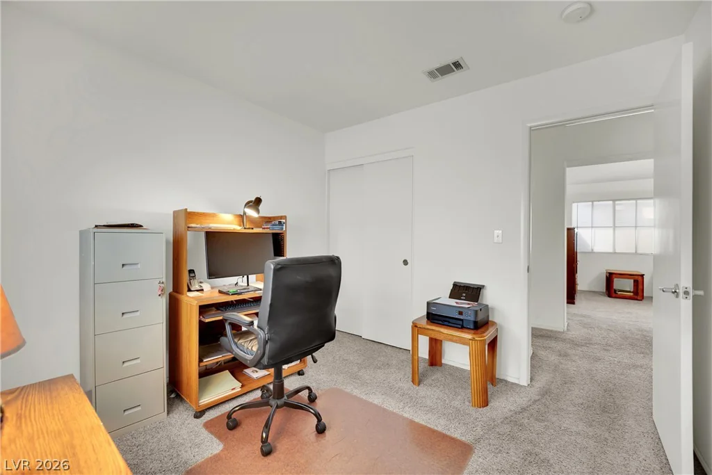 5936 Round Castle, Las Vegas, NV 89130