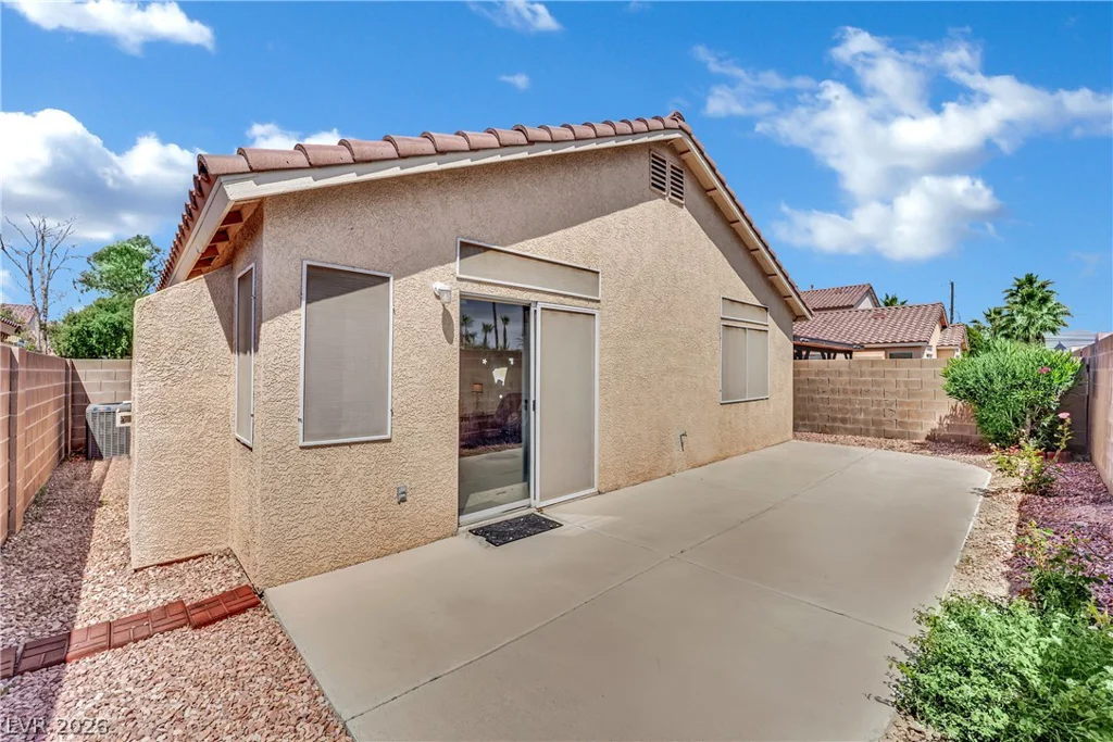 5936 Round Castle, Las Vegas, NV 89130