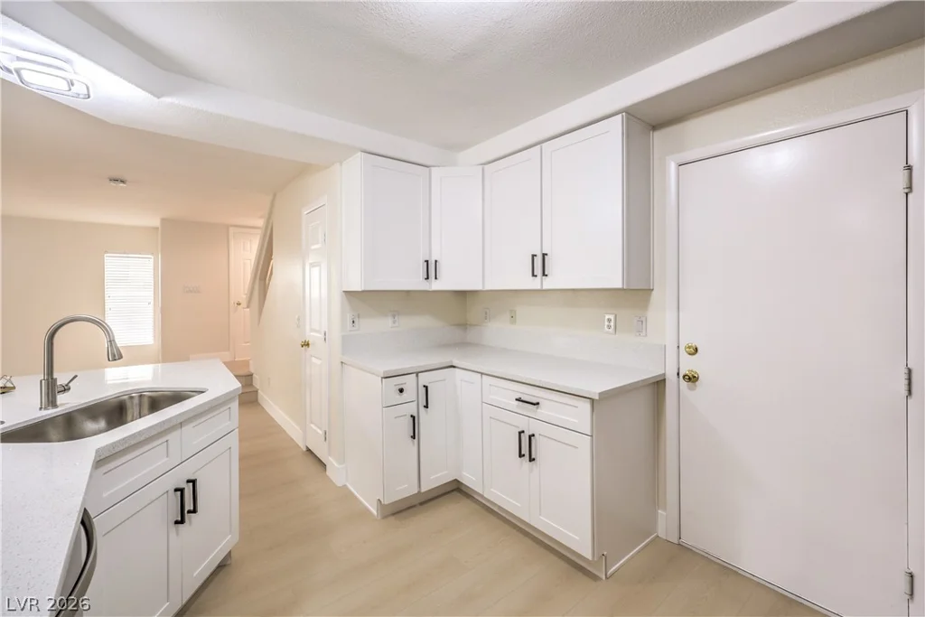 10034 Basalt Hollow, Las Vegas, NV 89148