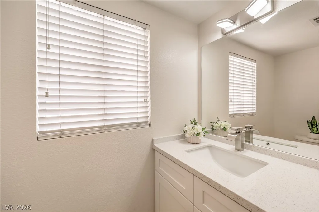 10034 Basalt Hollow, Las Vegas, NV 89148