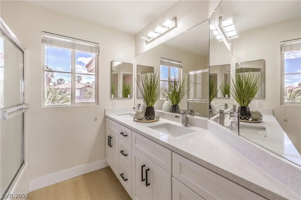 10034 Basalt Hollow, Las Vegas, NV 89148