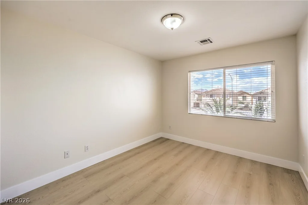 10034 Basalt Hollow, Las Vegas, NV 89148