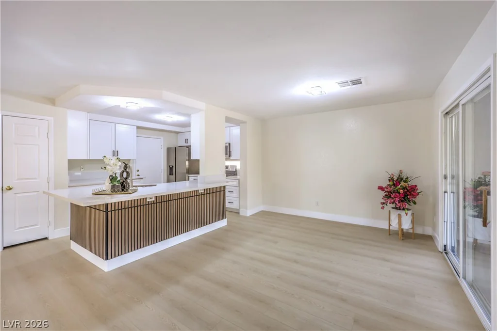 10034 Basalt Hollow, Las Vegas, NV 89148