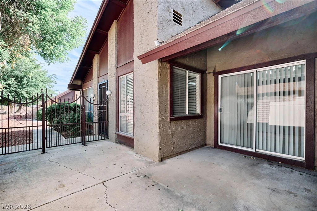 3155 Arville, Las Vegas, NV 89102