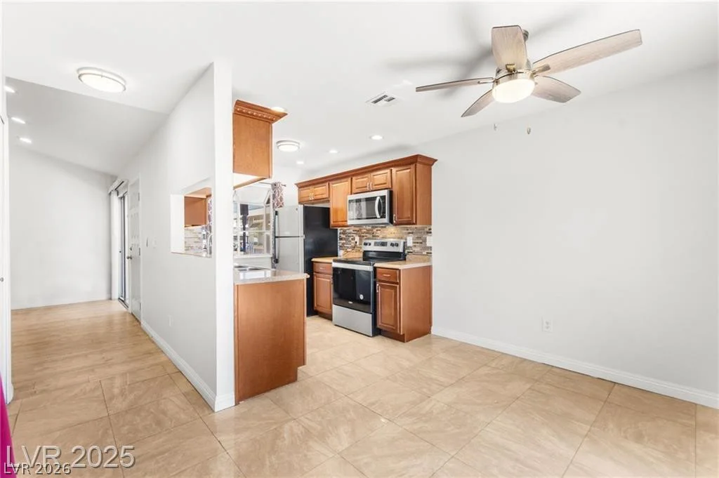 5831 Medallion, Las Vegas, NV 89122