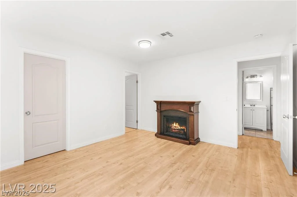 5831 Medallion, Las Vegas, NV 89122