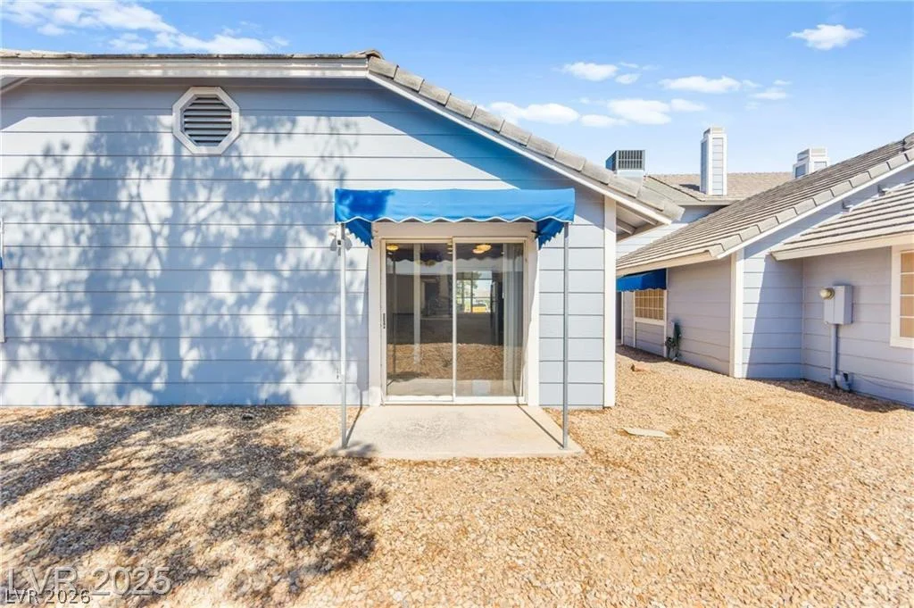 5831 Medallion, Las Vegas, NV 89122