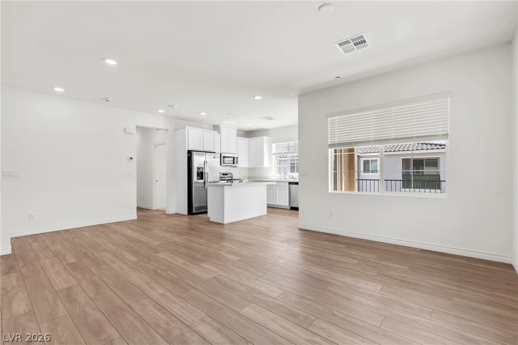 7330 Decatur, Las Vegas, NV 89131