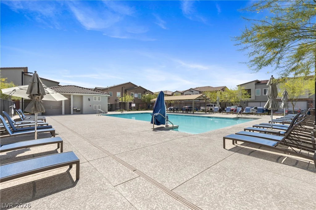 7330 Decatur, Las Vegas, NV 89131