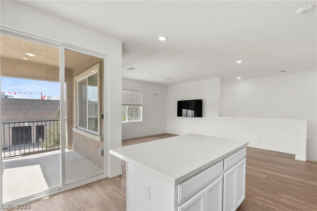 7330 Decatur, Las Vegas, NV 89131
