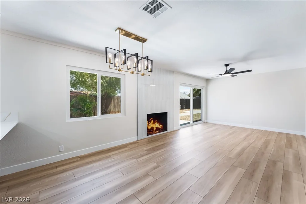 2935 Boise, Las Vegas, NV 89121