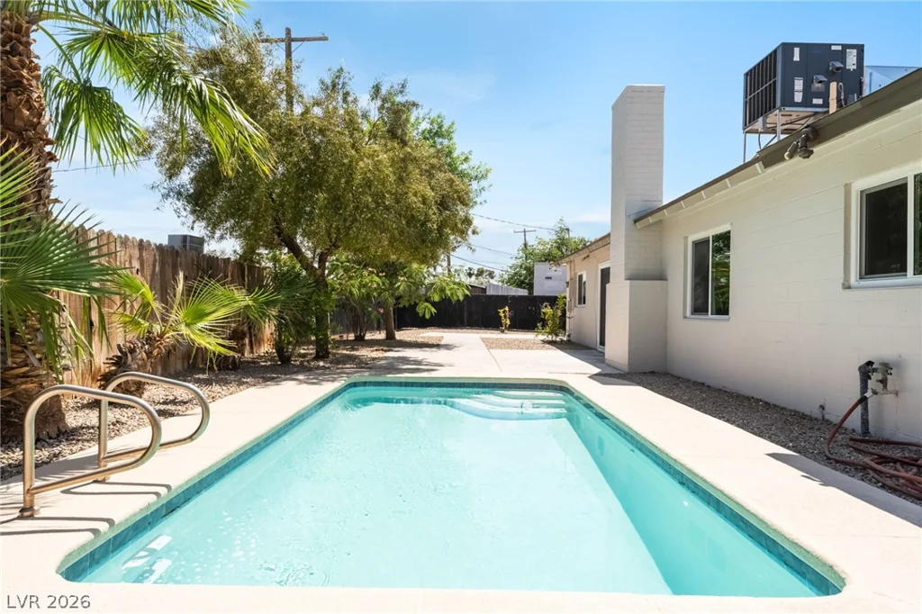 2935 Boise, Las Vegas, NV 89121