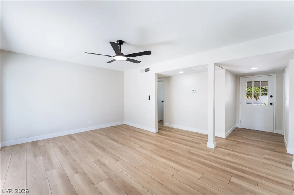 2935 Boise, Las Vegas, NV 89121