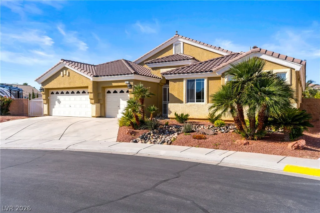 5917 Coral Flat, North Las Vegas, NV 89031