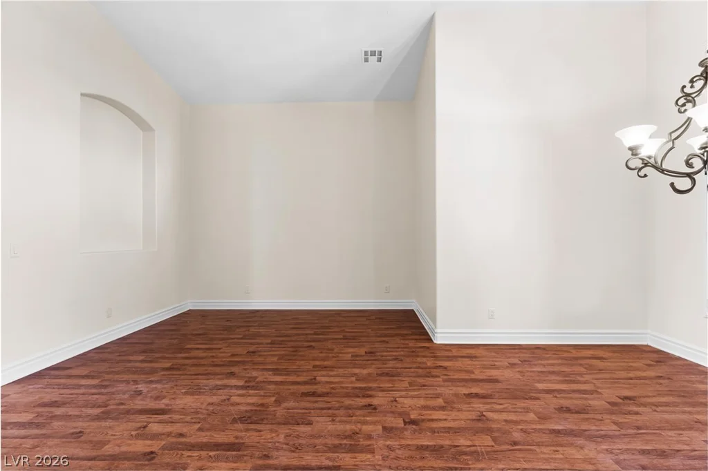 5917 Coral Flat, North Las Vegas, NV 89031