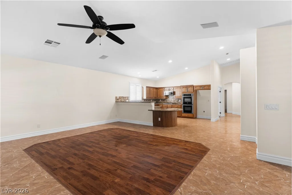 5917 Coral Flat, North Las Vegas, NV 89031