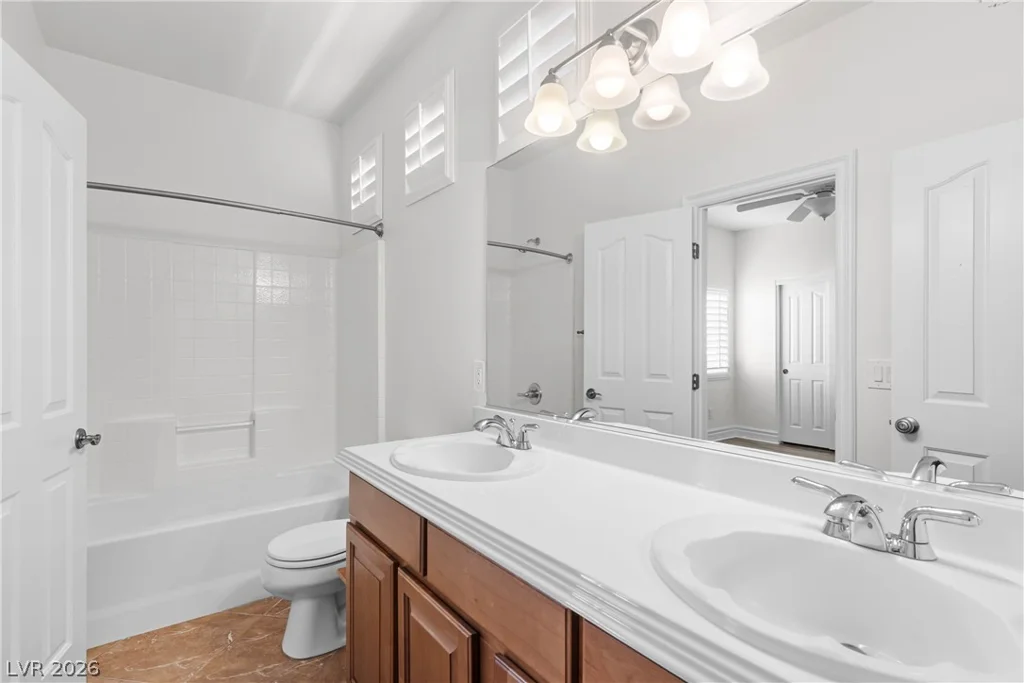 5917 Coral Flat, North Las Vegas, NV 89031