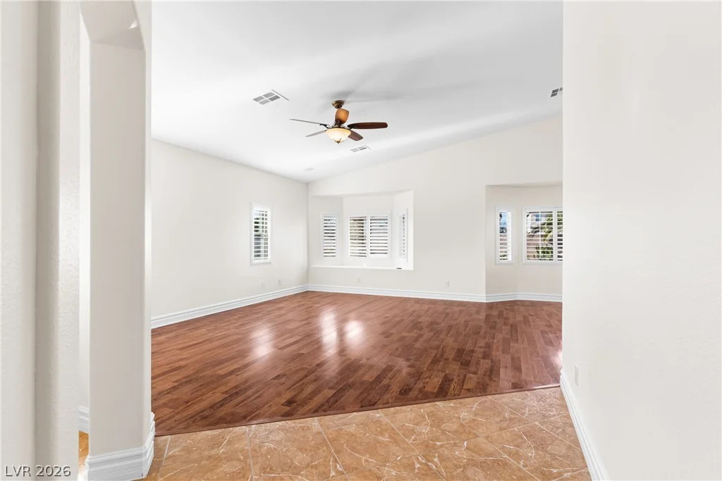 5917 Coral Flat, North Las Vegas, NV 89031