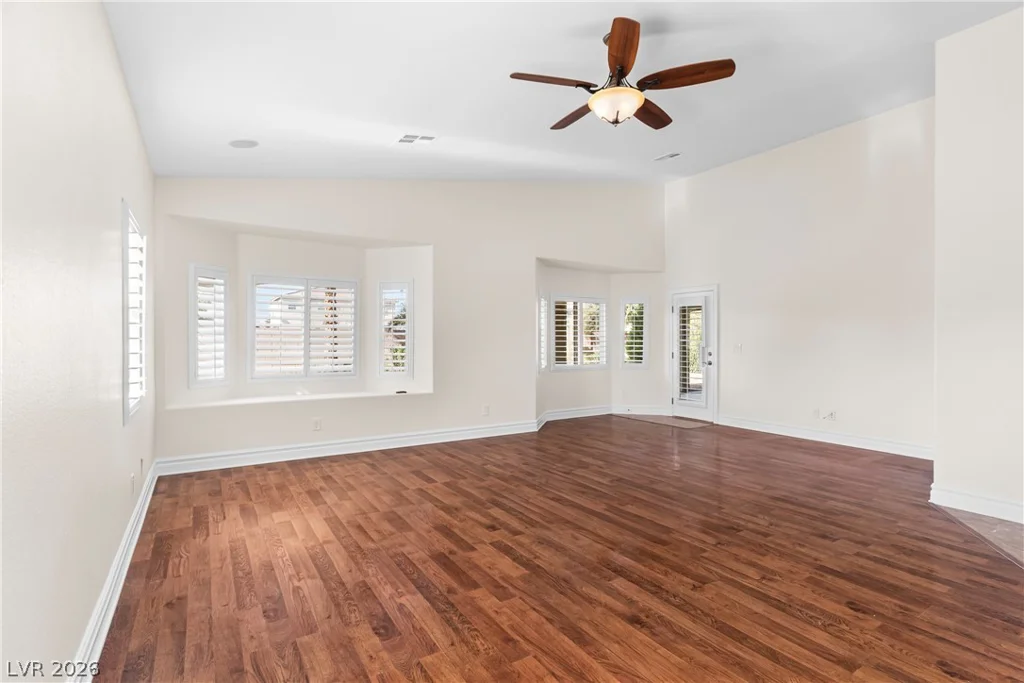5917 Coral Flat, North Las Vegas, NV 89031