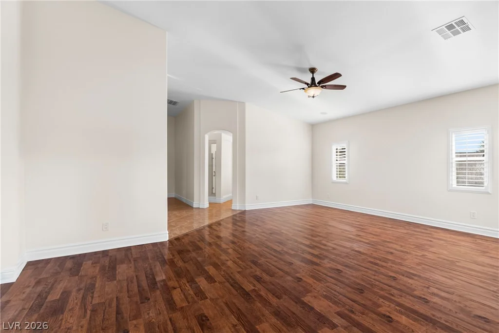 5917 Coral Flat, North Las Vegas, NV 89031
