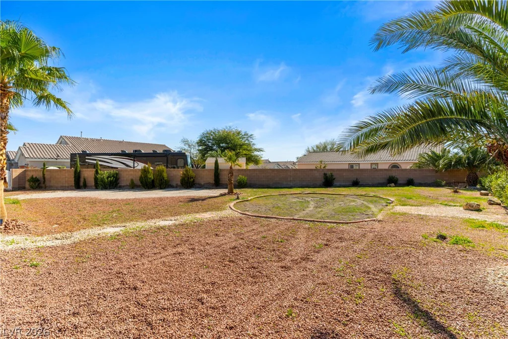 5917 Coral Flat, North Las Vegas, NV 89031