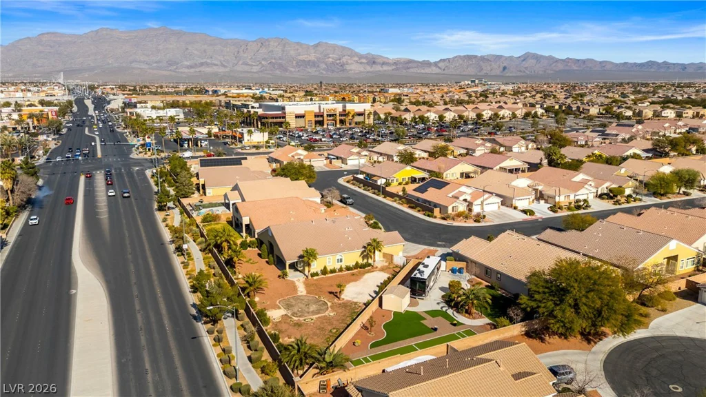 5917 Coral Flat, North Las Vegas, NV 89031