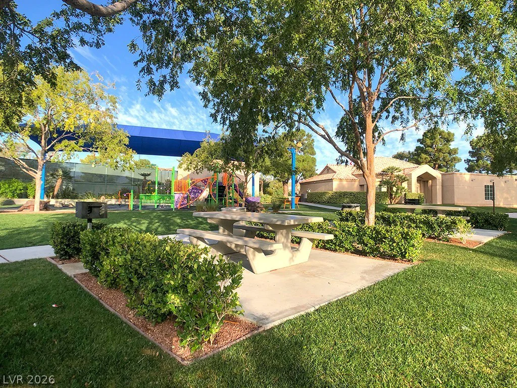 1813 Havercamp, Las Vegas, NV 89117
