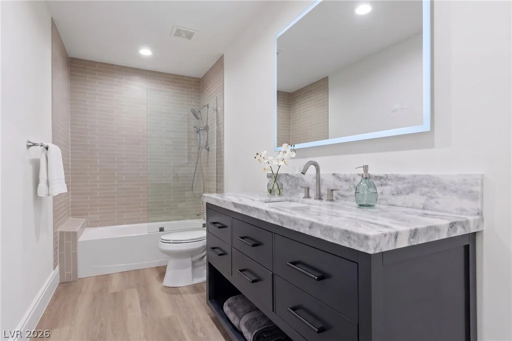 225 Saint Elmo, Las Vegas, NV 89123