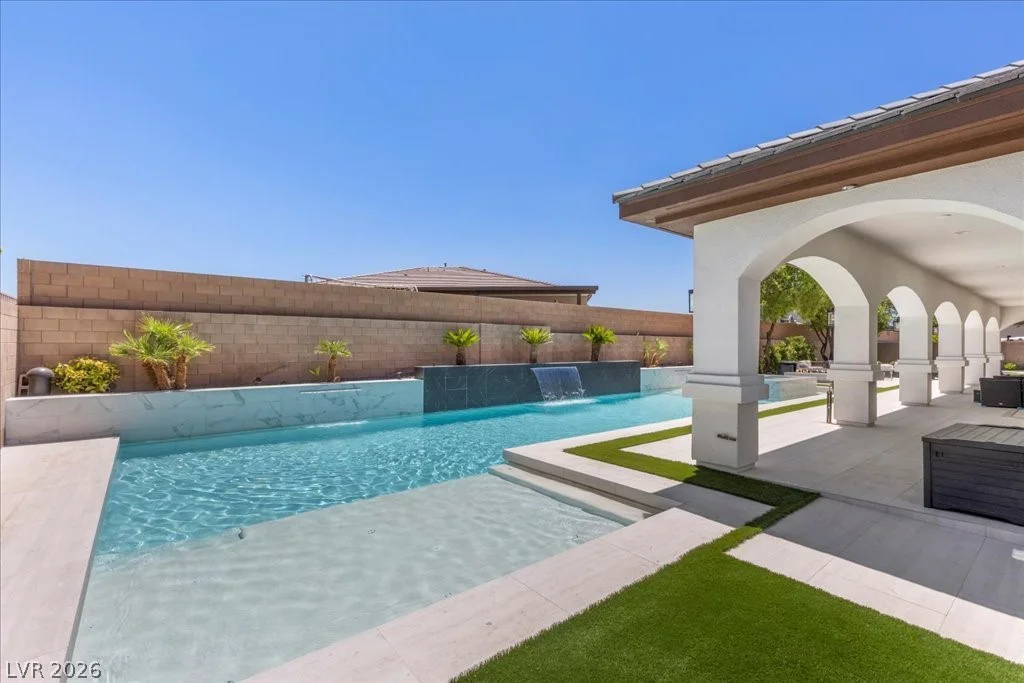 225 Saint Elmo, Las Vegas, NV 89123