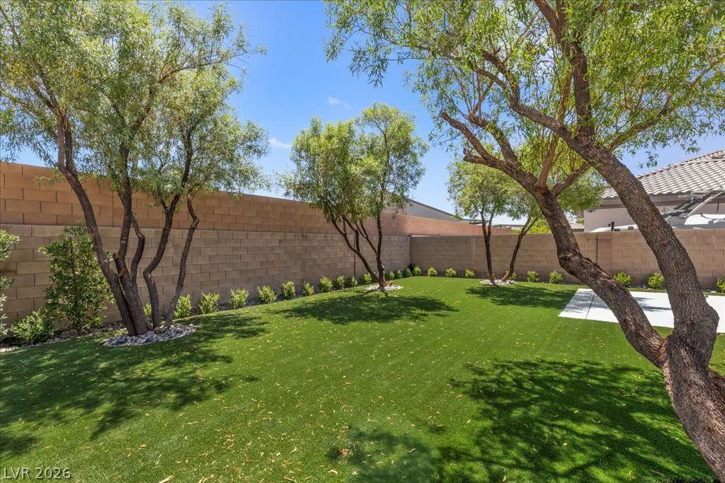 225 Saint Elmo, Las Vegas, NV 89123