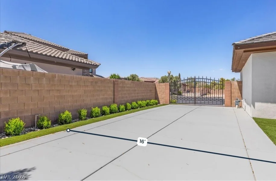 225 Saint Elmo, Las Vegas, NV 89123