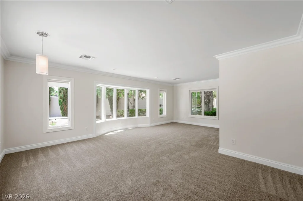 416 Macarthur, Las Vegas, NV 89107
