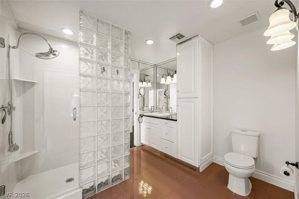 416 Macarthur, Las Vegas, NV 89107