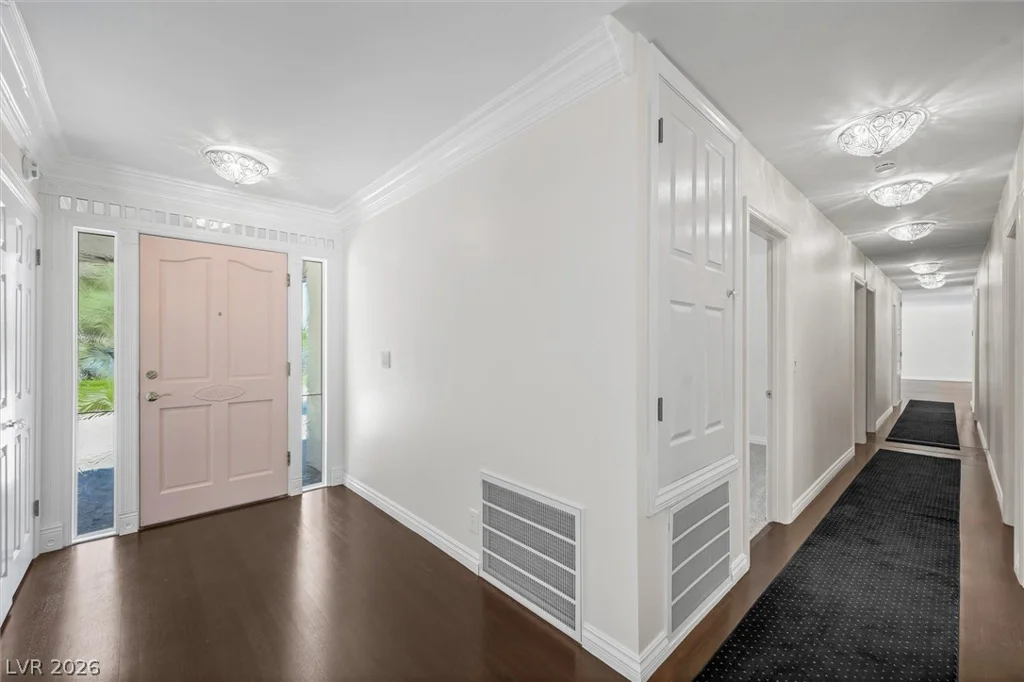 416 Macarthur, Las Vegas, NV 89107