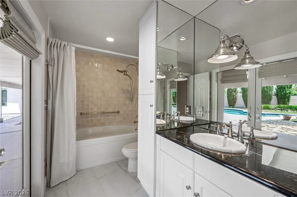 416 Macarthur, Las Vegas, NV 89107