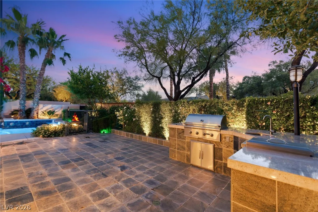 3309 Mission Creek, Las Vegas, NV 89135