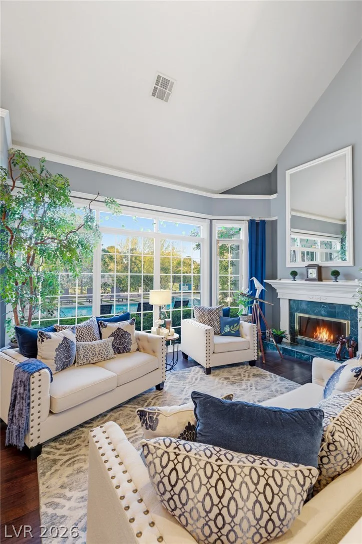 14 Innisbrook, Las Vegas, NV 89113