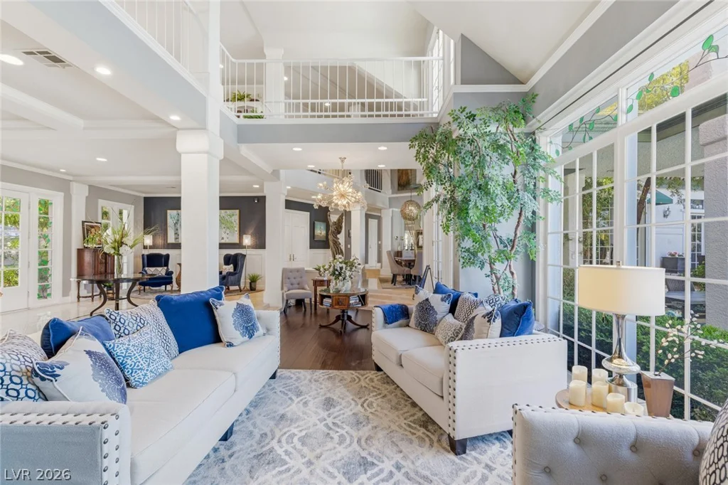 14 Innisbrook, Las Vegas, NV 89113