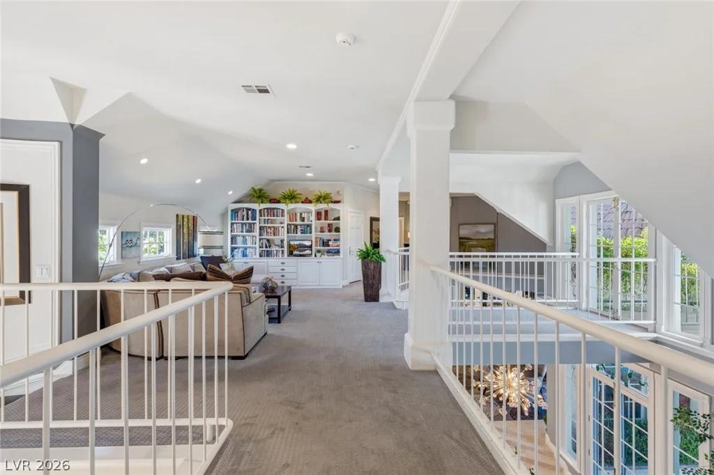 14 Innisbrook, Las Vegas, NV 89113