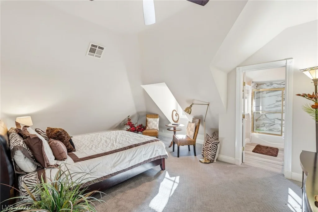 14 Innisbrook, Las Vegas, NV 89113