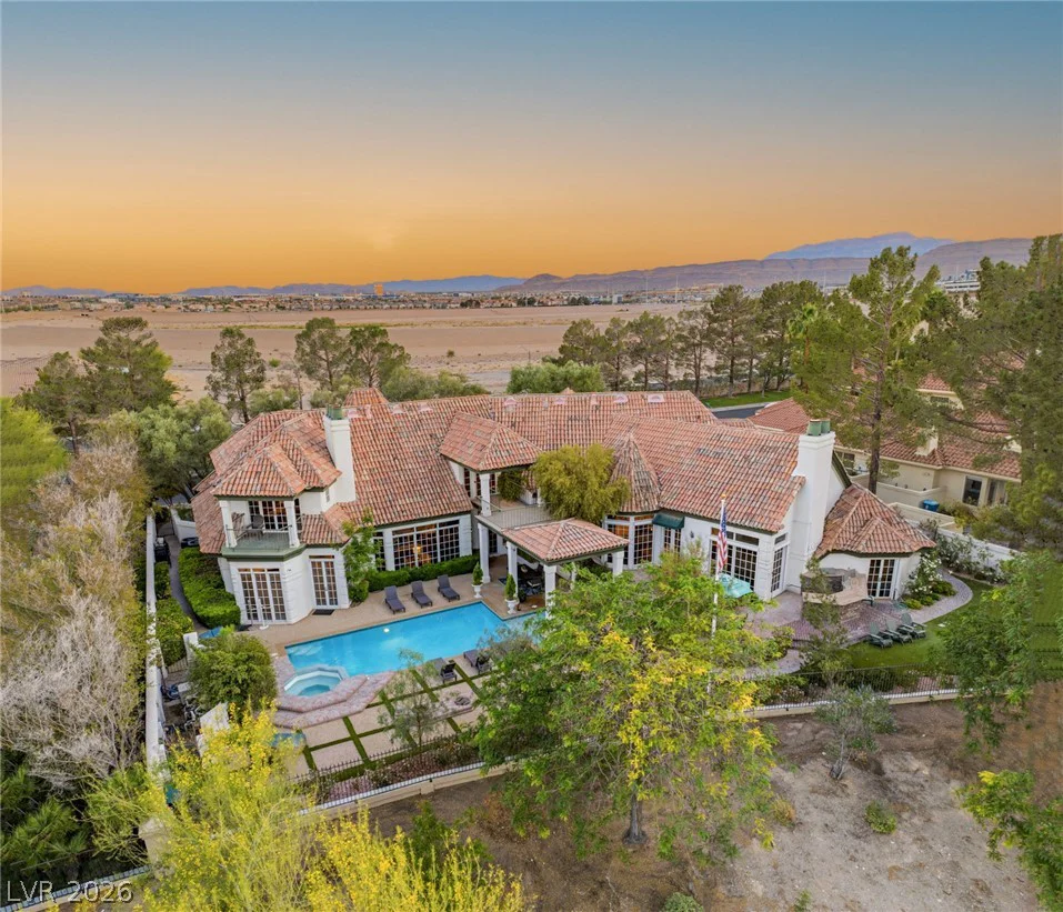 14 Innisbrook, Las Vegas, NV 89113