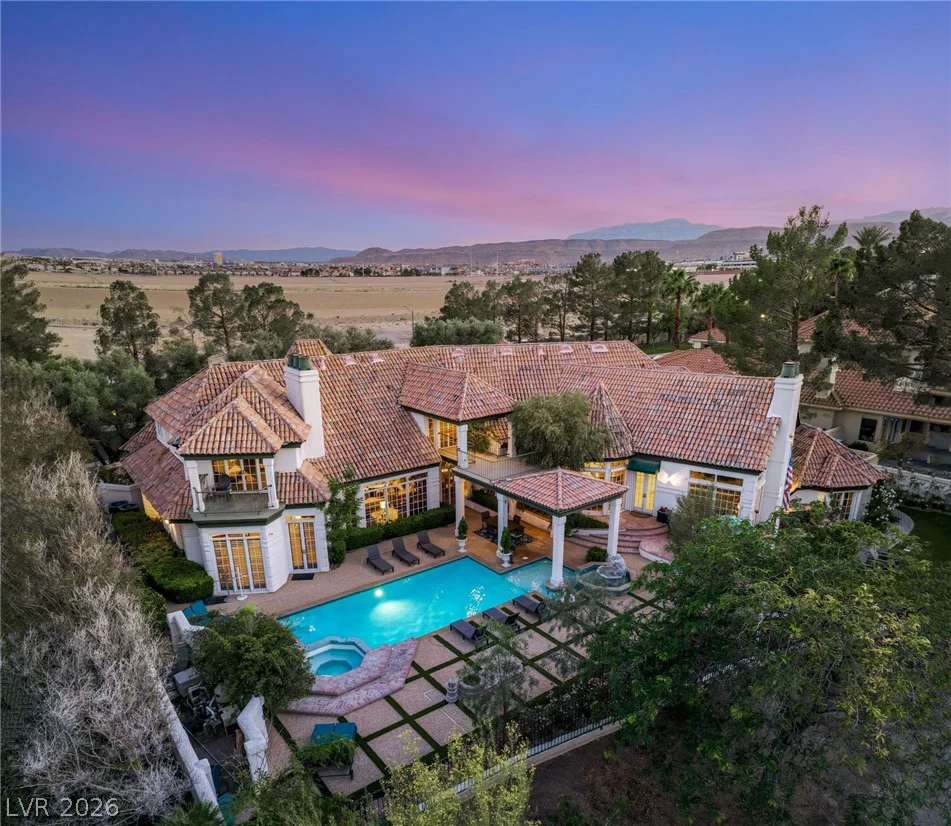 14 Innisbrook, Las Vegas, NV 89113