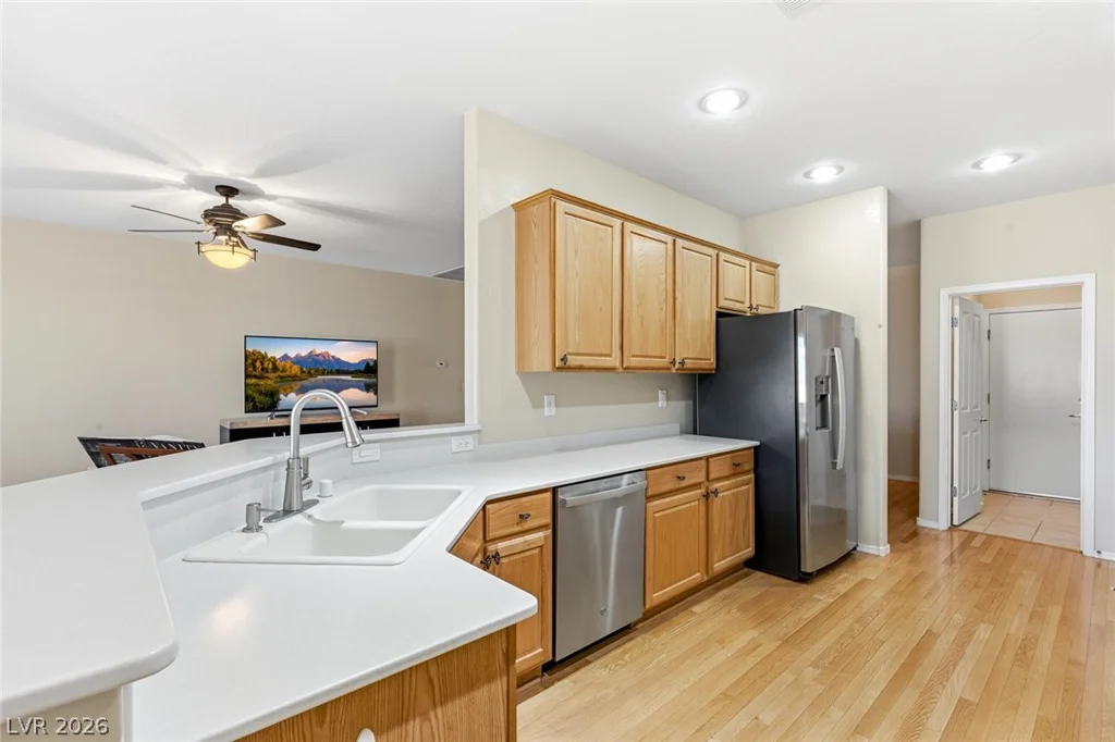 2502 Stardust Valley, Henderson, NV 89044