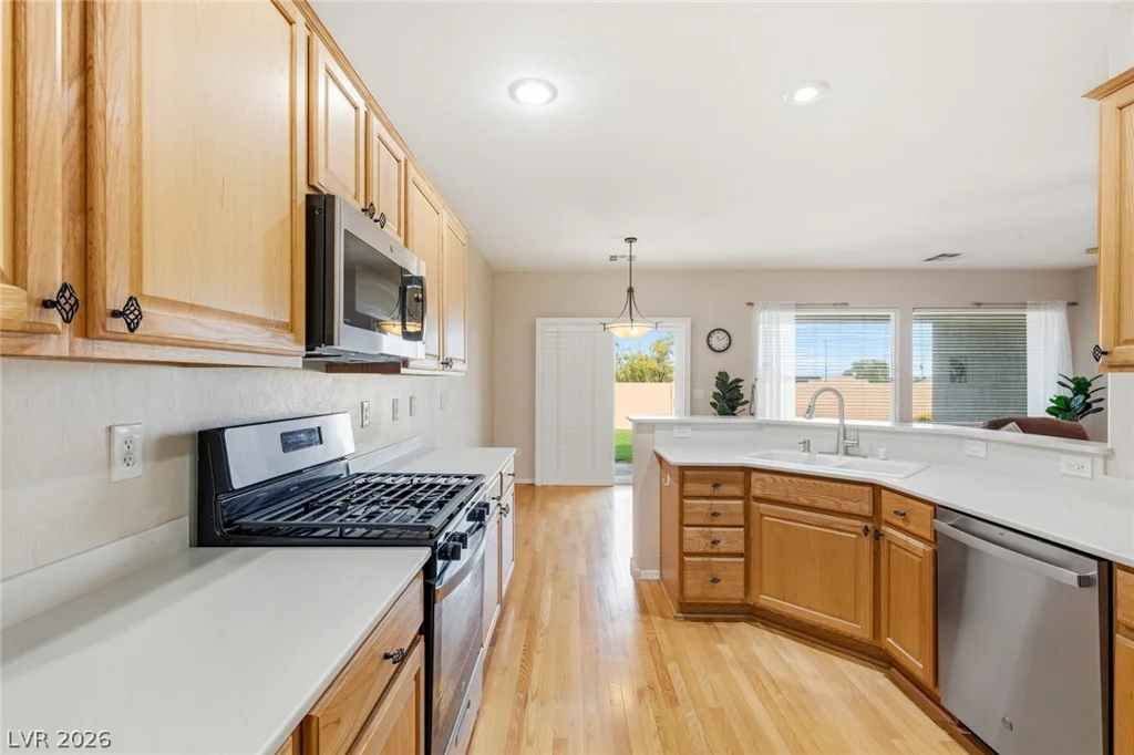 2502 Stardust Valley, Henderson, NV 89044