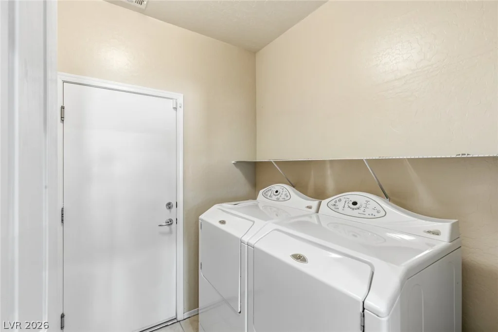 2502 Stardust Valley, Henderson, NV 89044