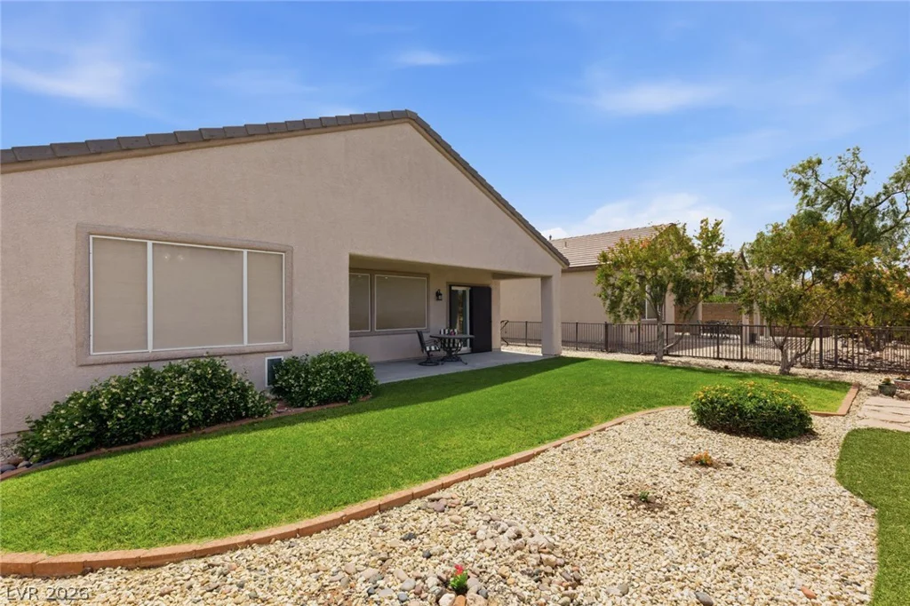 2502 Stardust Valley, Henderson, NV 89044