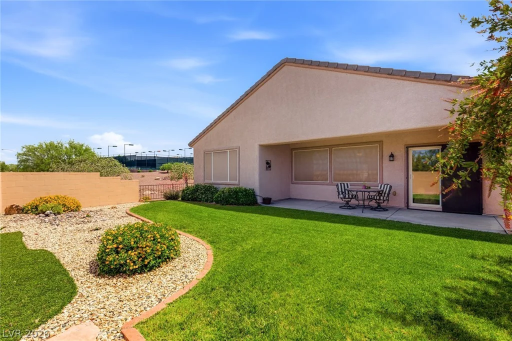 2502 Stardust Valley, Henderson, NV 89044