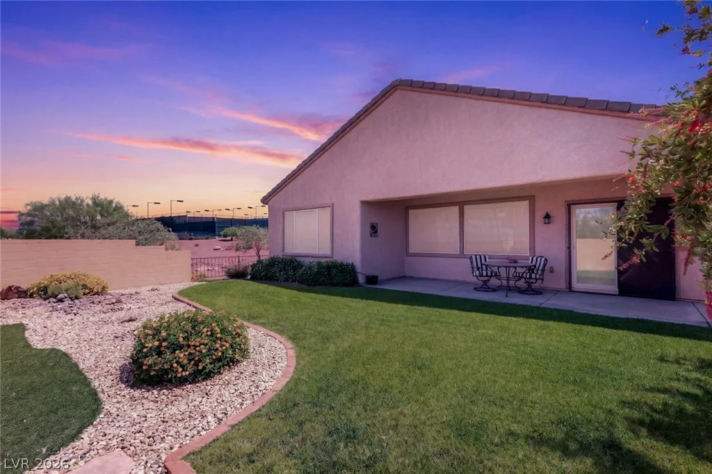 2502 Stardust Valley, Henderson, NV 89044